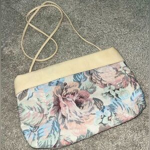 Vintage Tapestry Purse Floral